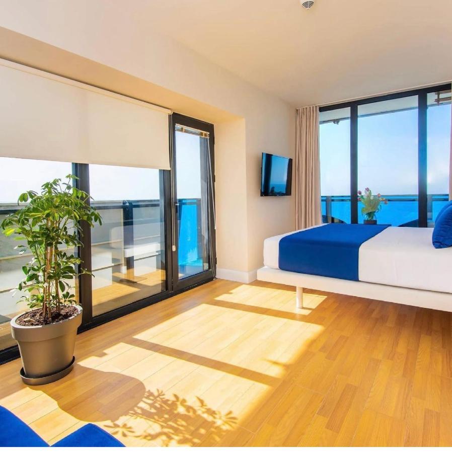 Orbi City Suite บาทูมิ ภายนอก รูปภาพ