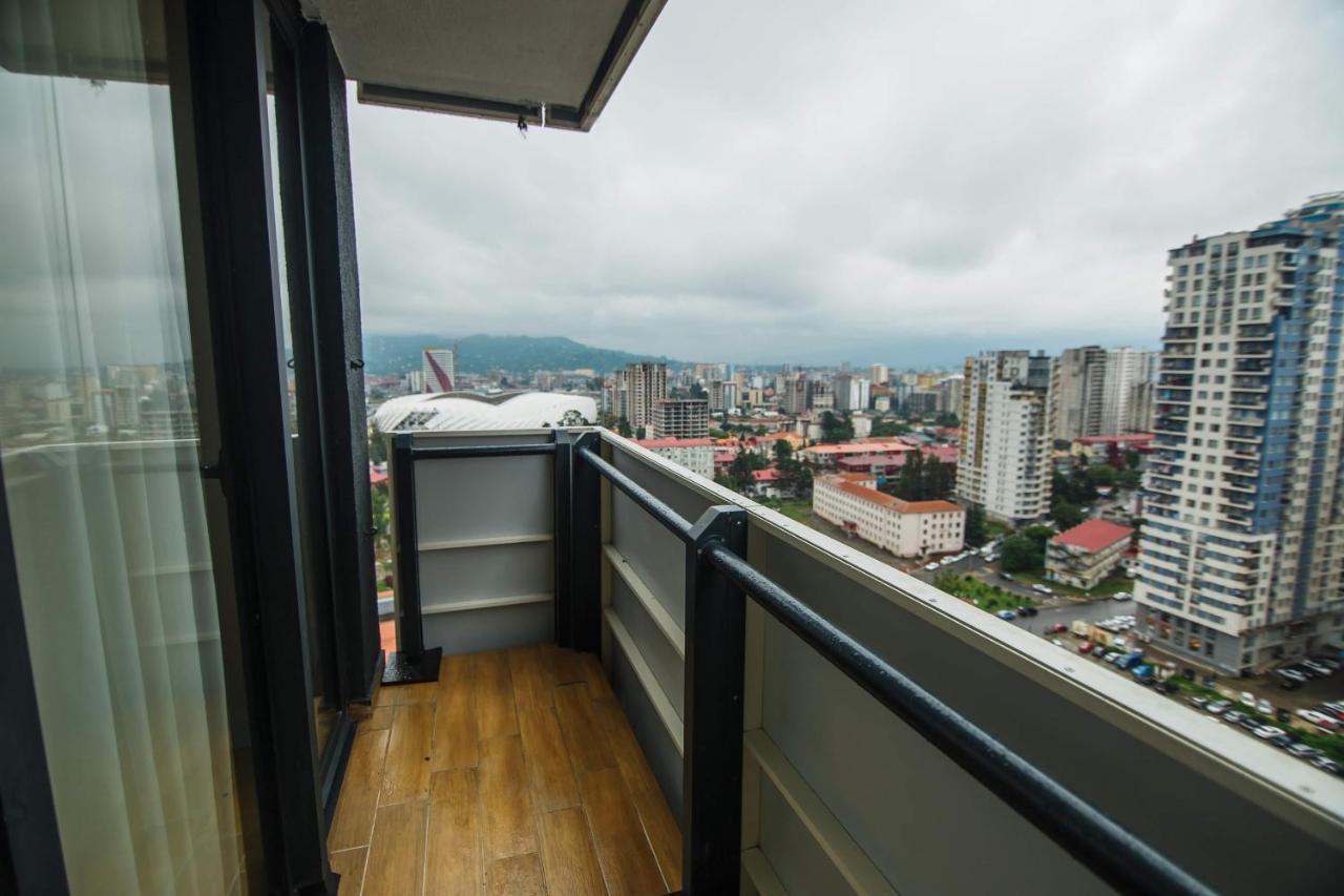 Orbi City Suite บาทูมิ ภายนอก รูปภาพ